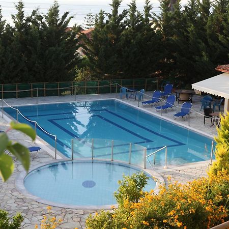 Il Villaggio Chrani Exterior foto